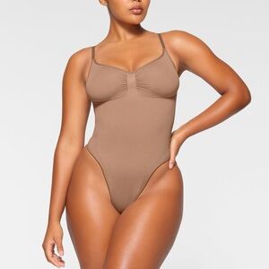 Skims sculp bodysuit thong